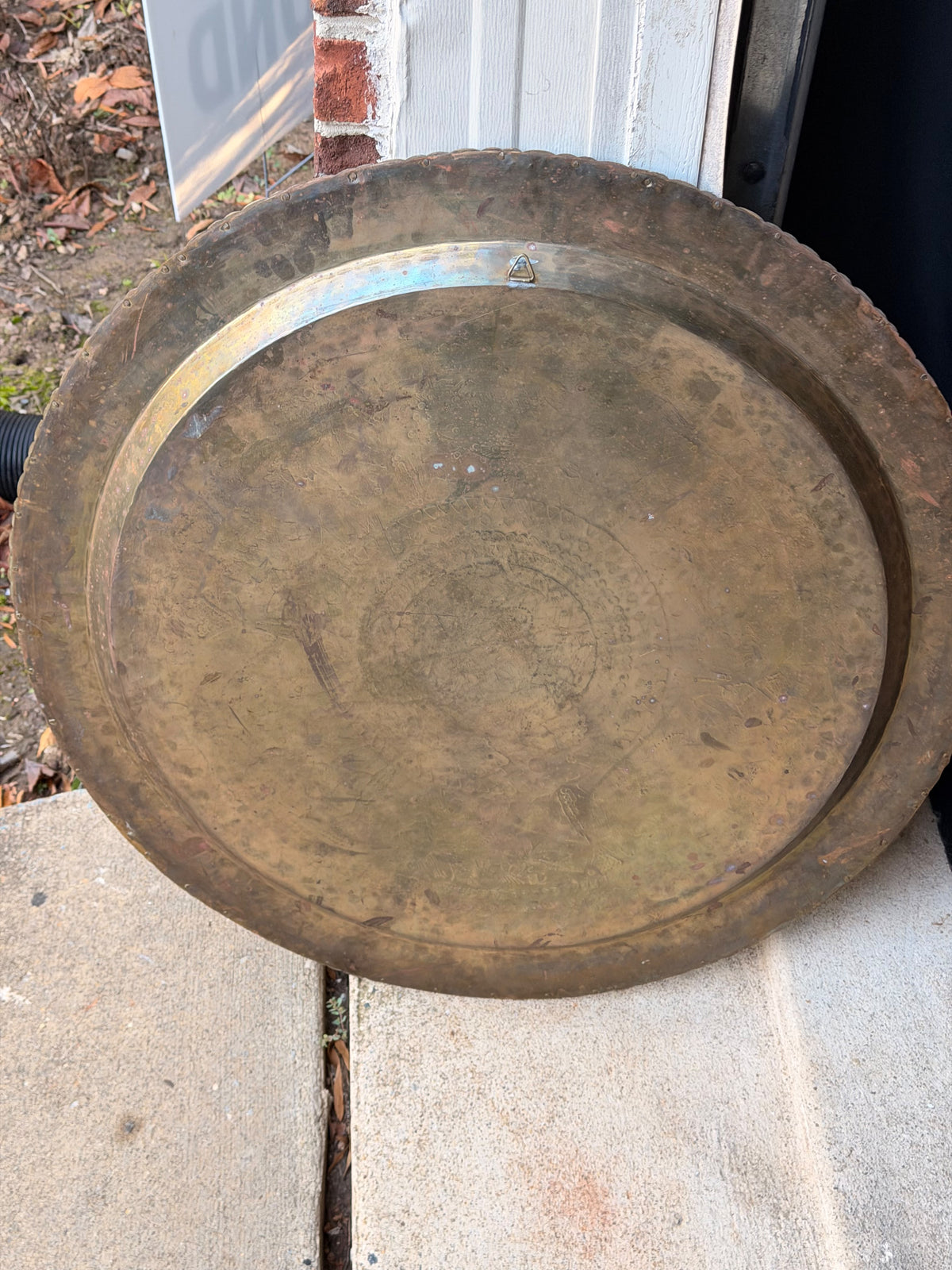 Mid Century Asian Engraved Brass Tray Table Folding Spider Leg Base Birds 30 in