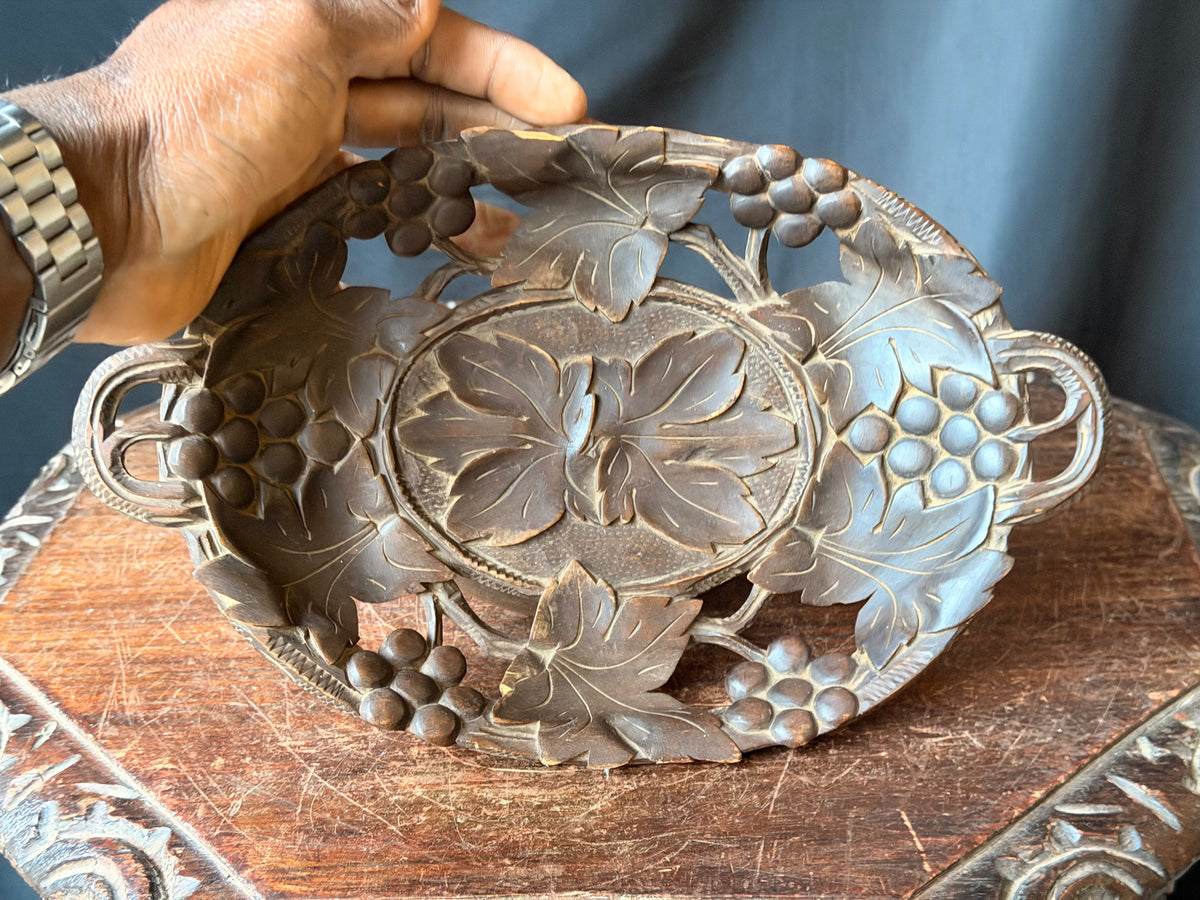 Vintage Carved Wood Musical Fruit Bowl Grape Vine Leaf Music Box As Is 12 in