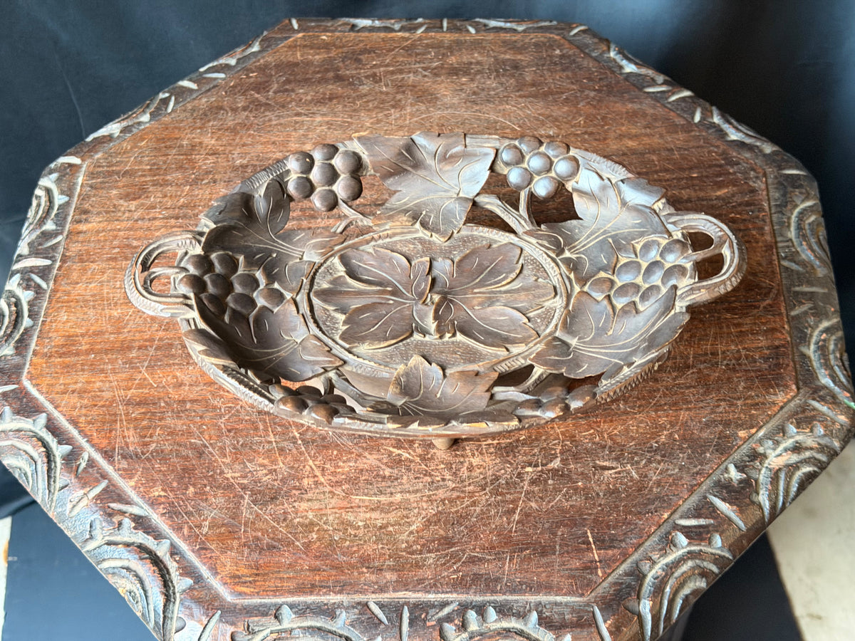 Vintage Carved Wood Musical Fruit Bowl Grape Vine Leaf Music Box As Is 12 in