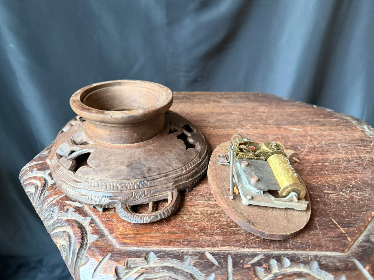 Vintage Carved Wood Musical Fruit Bowl Grape Vine Leaf Music Box As Is 12 in