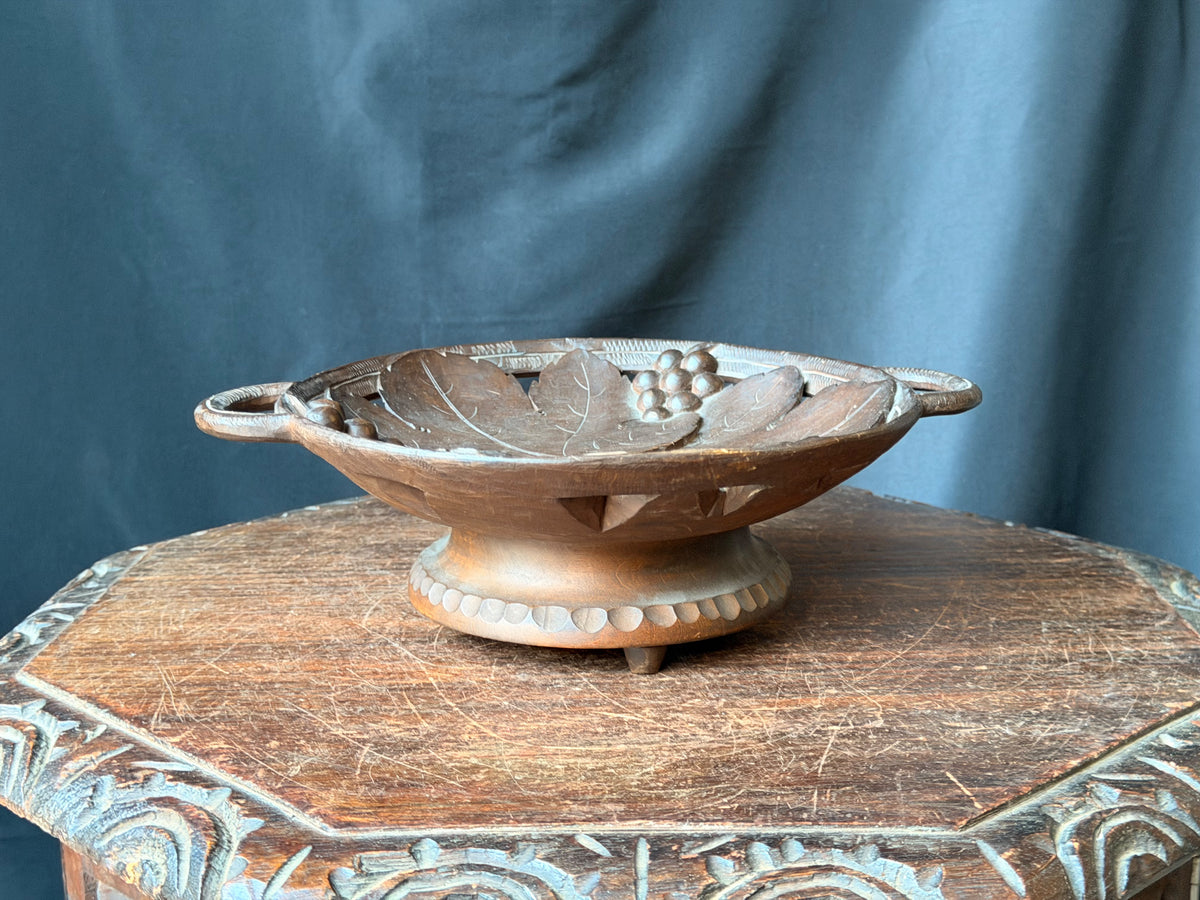 Vintage Hand Carved Wood Musical Fruit Bowl Grape Leaf Music Box Works 11 in