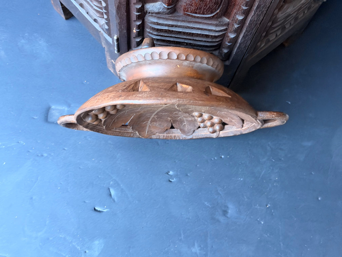 Vintage Hand Carved Wood Musical Fruit Bowl Grape Leaves Music Box Works 11 in