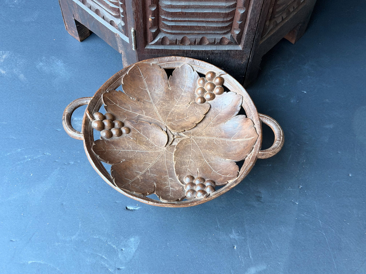 Vintage Hand Carved Wood Musical Fruit Bowl Grape Leaves Music Box Works 11 in