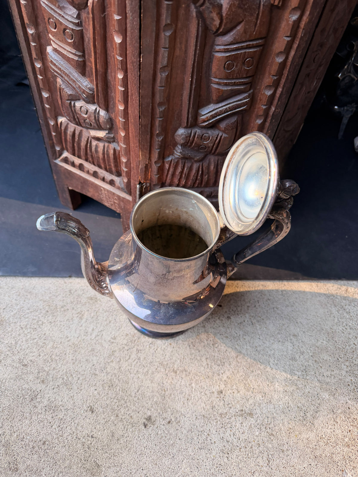 Vintage Poole Silverplate Coffee Pot Urn Finial Acanthus Spout Hinged Lid 10 in