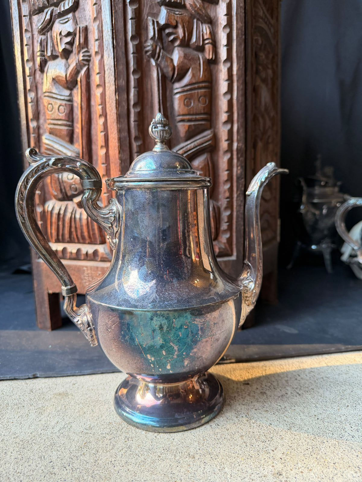 Vintage Poole Silverplate Coffee Pot Urn Finial Acanthus Spout Hinged Lid 10 in