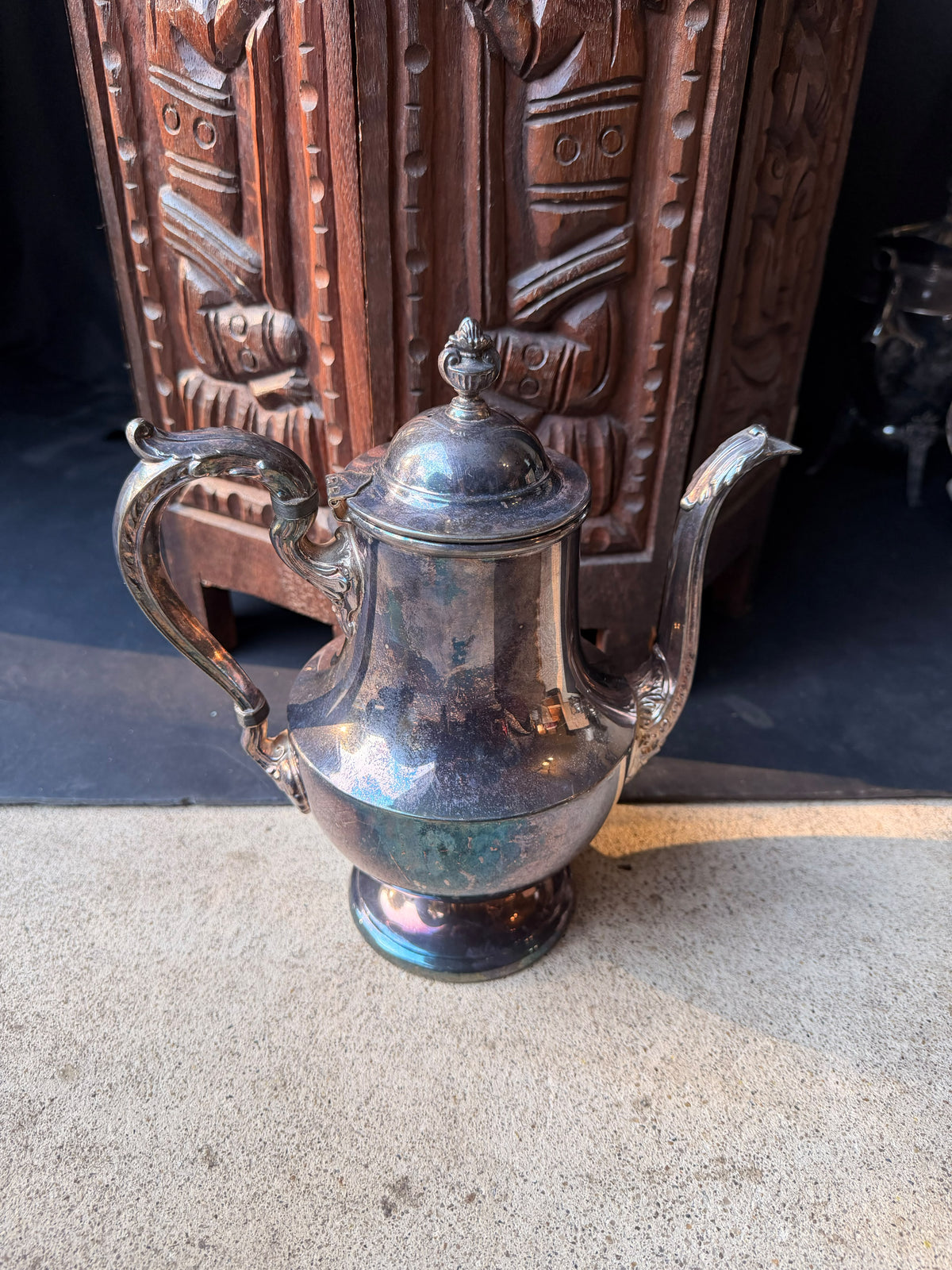 Vintage Poole Silverplate Coffee Pot Urn Finial Acanthus Spout Hinged Lid 10 in