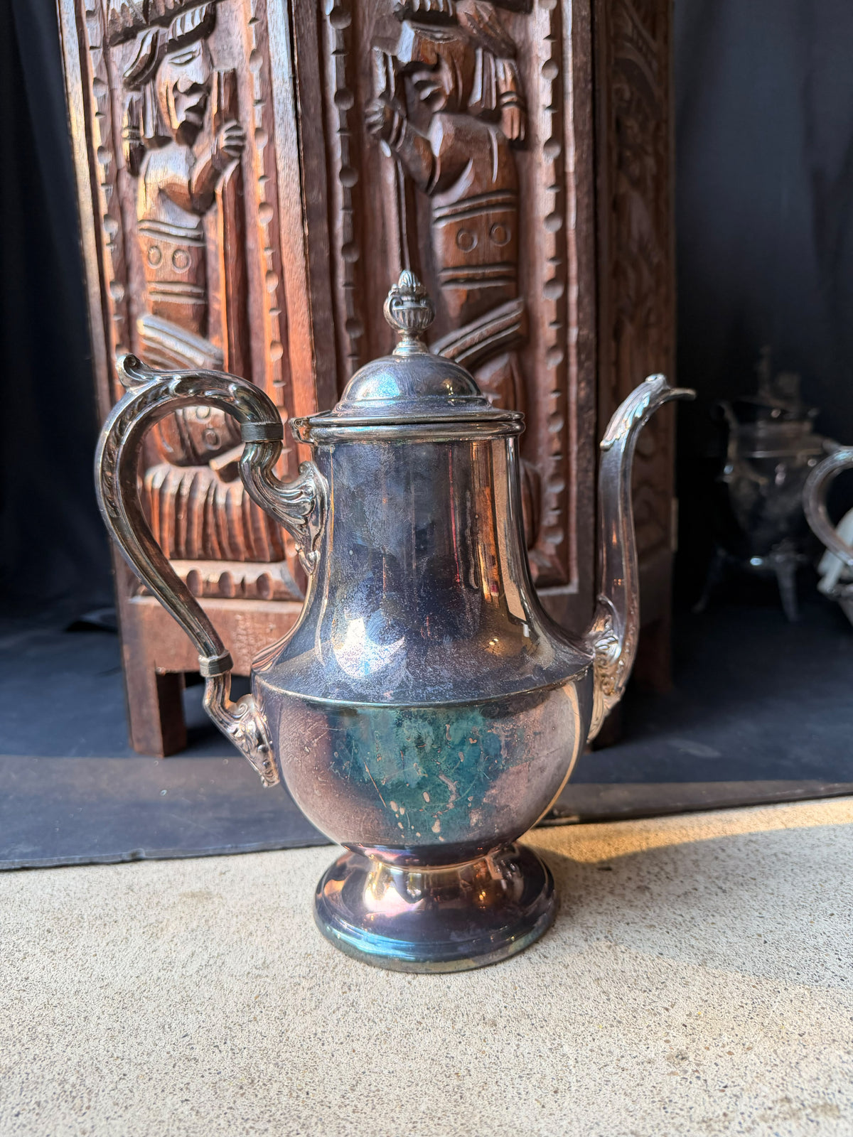 Vintage Poole Silverplate Coffee Pot Urn Finial Acanthus Spout Hinged Lid 10 in