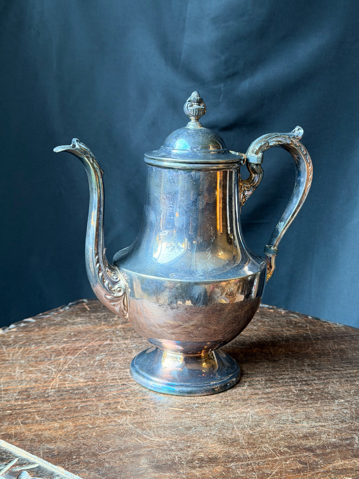 Vintage Poole Silverplate Coffee Pot Urn Finial Acanthus Spout Hinged Lid 10 in