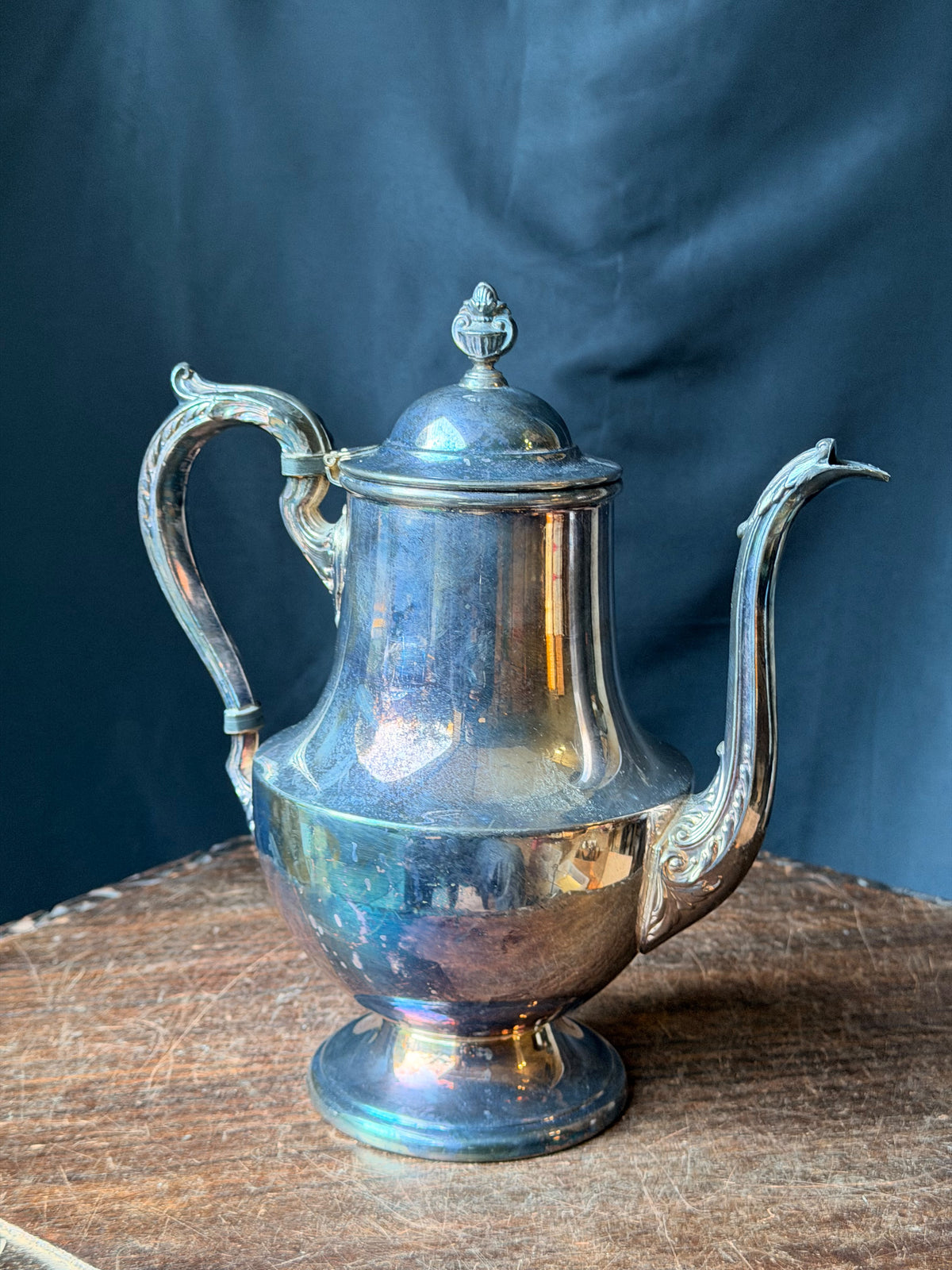 Vintage Poole Silverplate Coffee Pot Urn Finial Acanthus Spout Hinged Lid 10 in