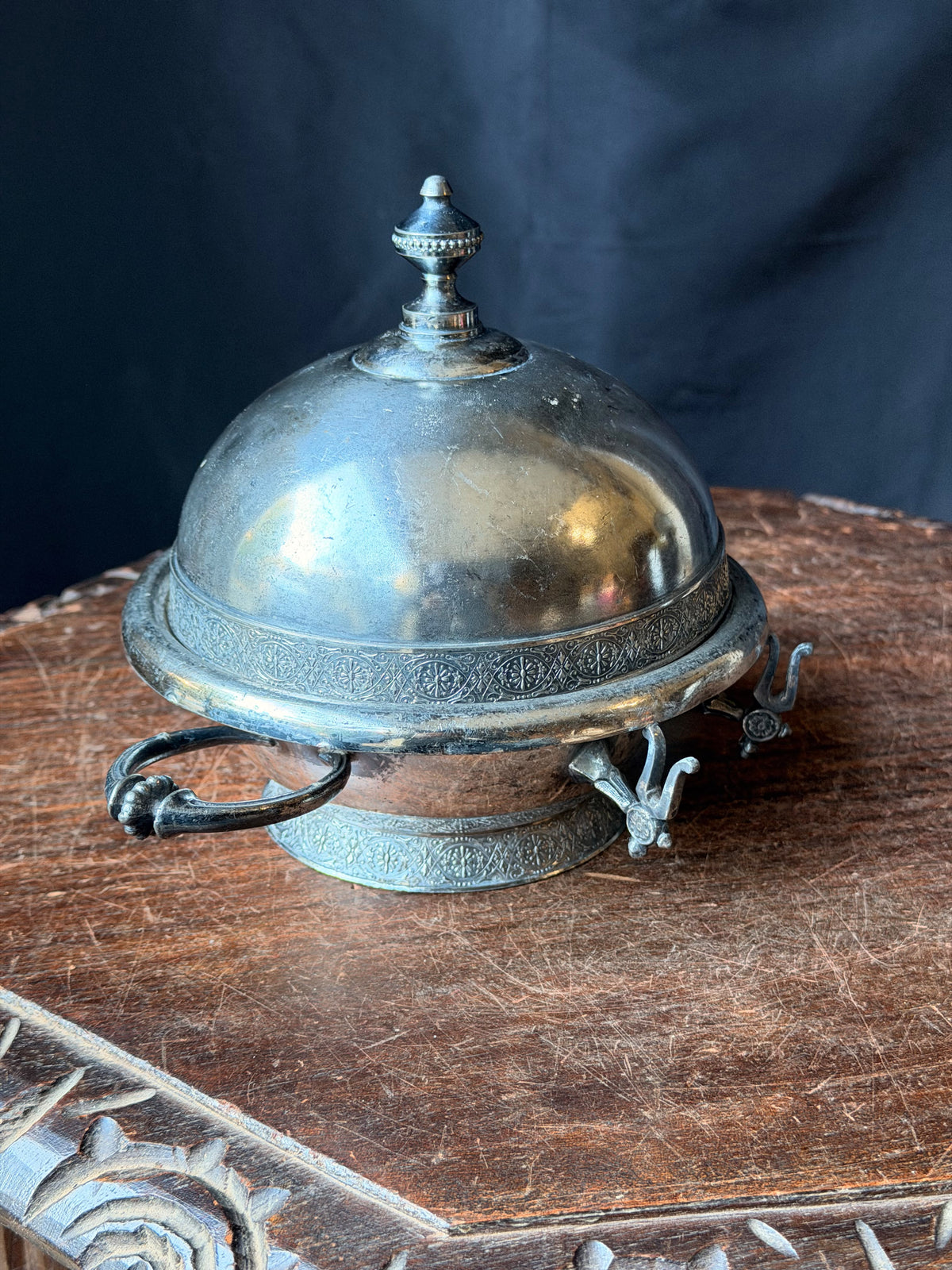 Victorian Meriden Silverplate Domed Butter Dish Knife Rest Pattern 2314 9 Inch