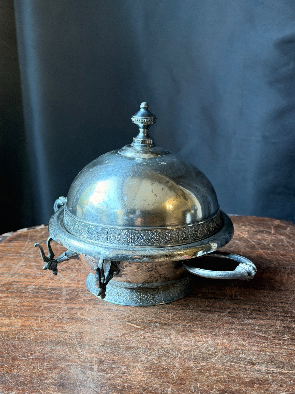 Victorian Meriden Silverplate Domed Butter Dish Knife Rest Pattern 2314 9 Inch