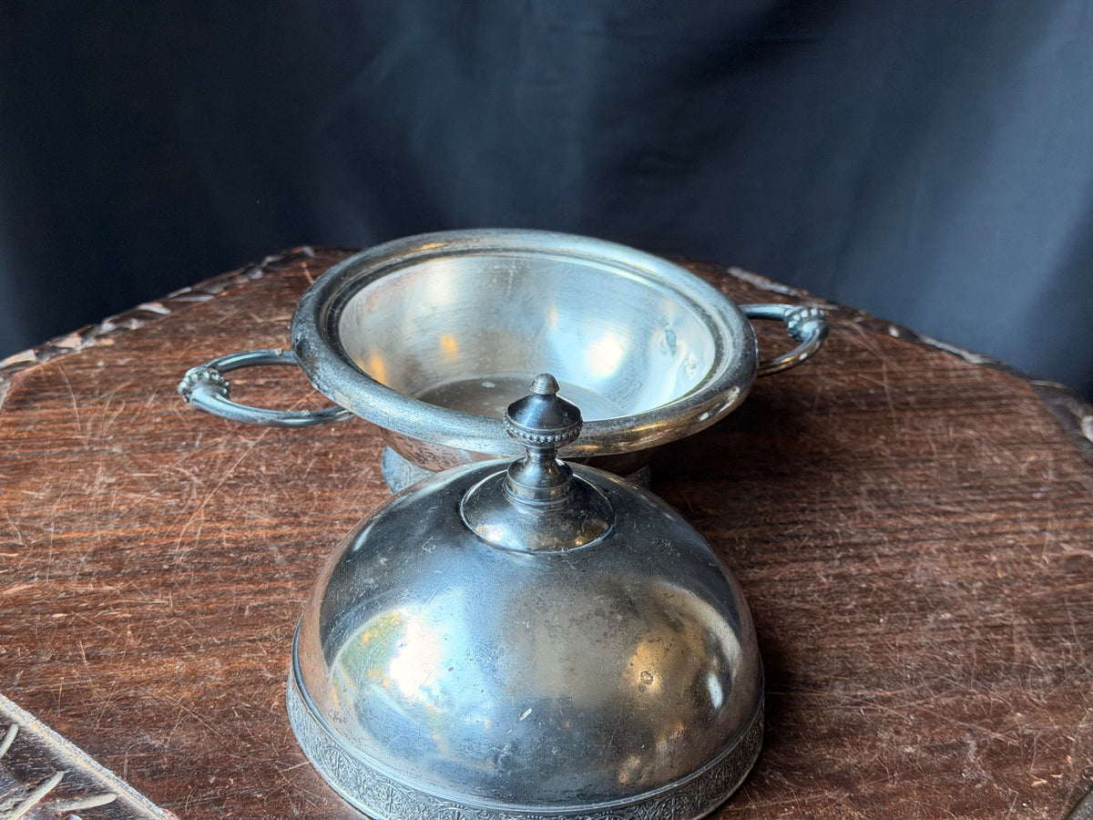 Victorian Meriden Silverplate Domed Butter Dish Knife Rest Pattern 2314 9 Inch