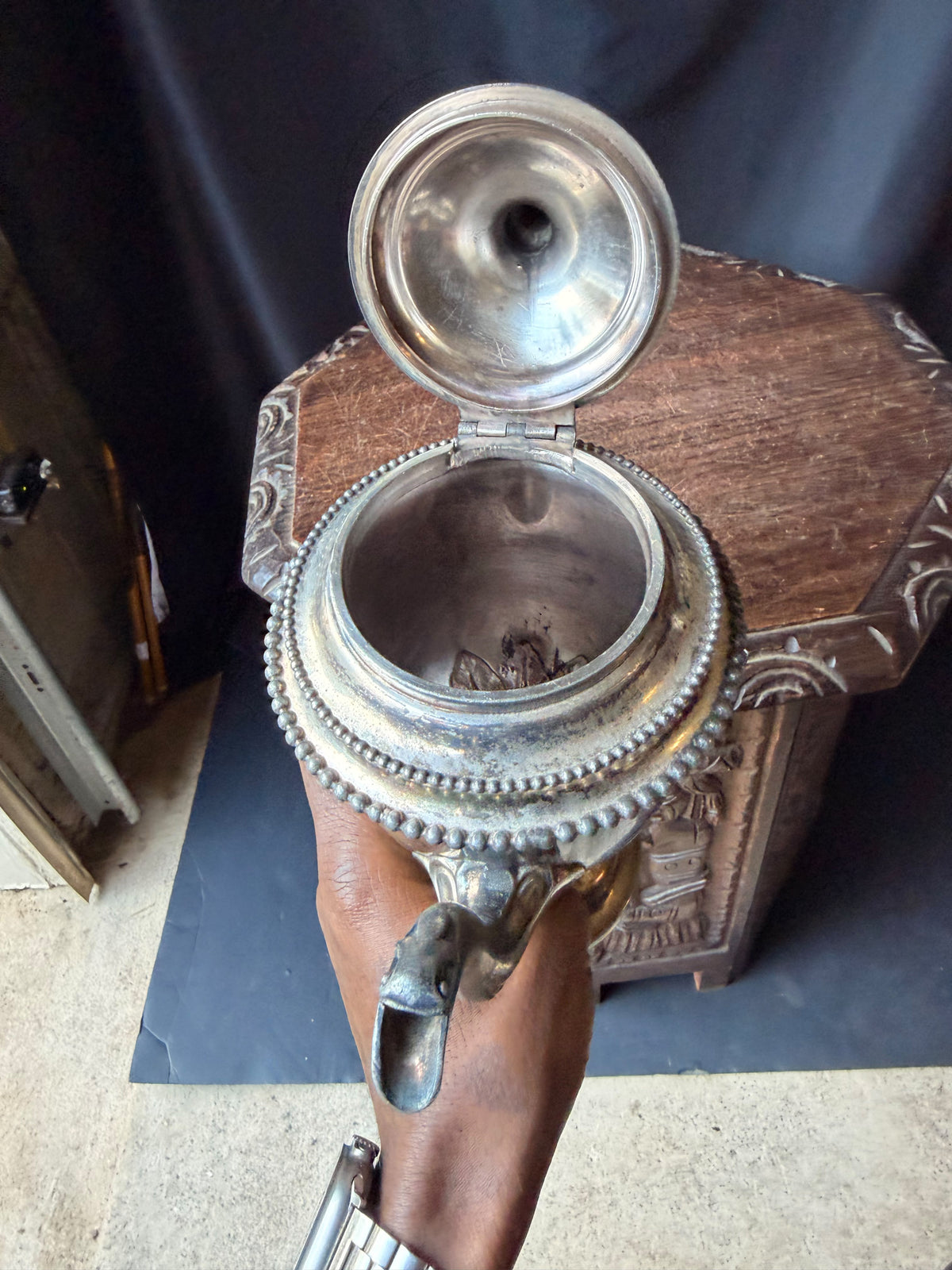Victorian Reed & Barton Silverplate Coffee Pot Eagle Spout Pattern 1927 10.5in