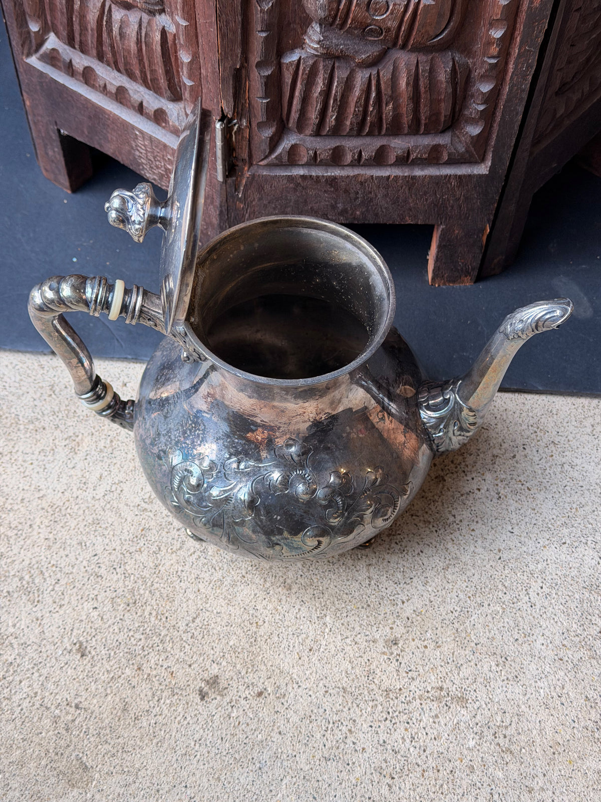 Antique Victorian Silverplate Teapot Barbour Silver Co Footed Chased 1006 7in