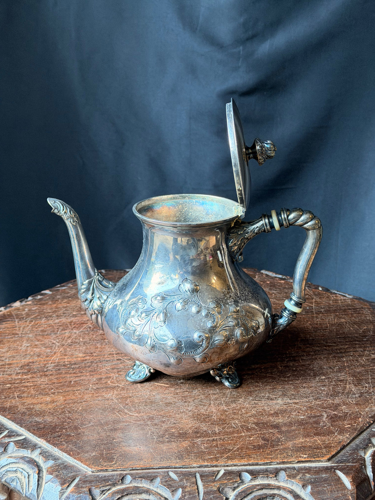 Antique Victorian Silverplate Teapot Barbour Silver Co Footed Chased 1006 7in