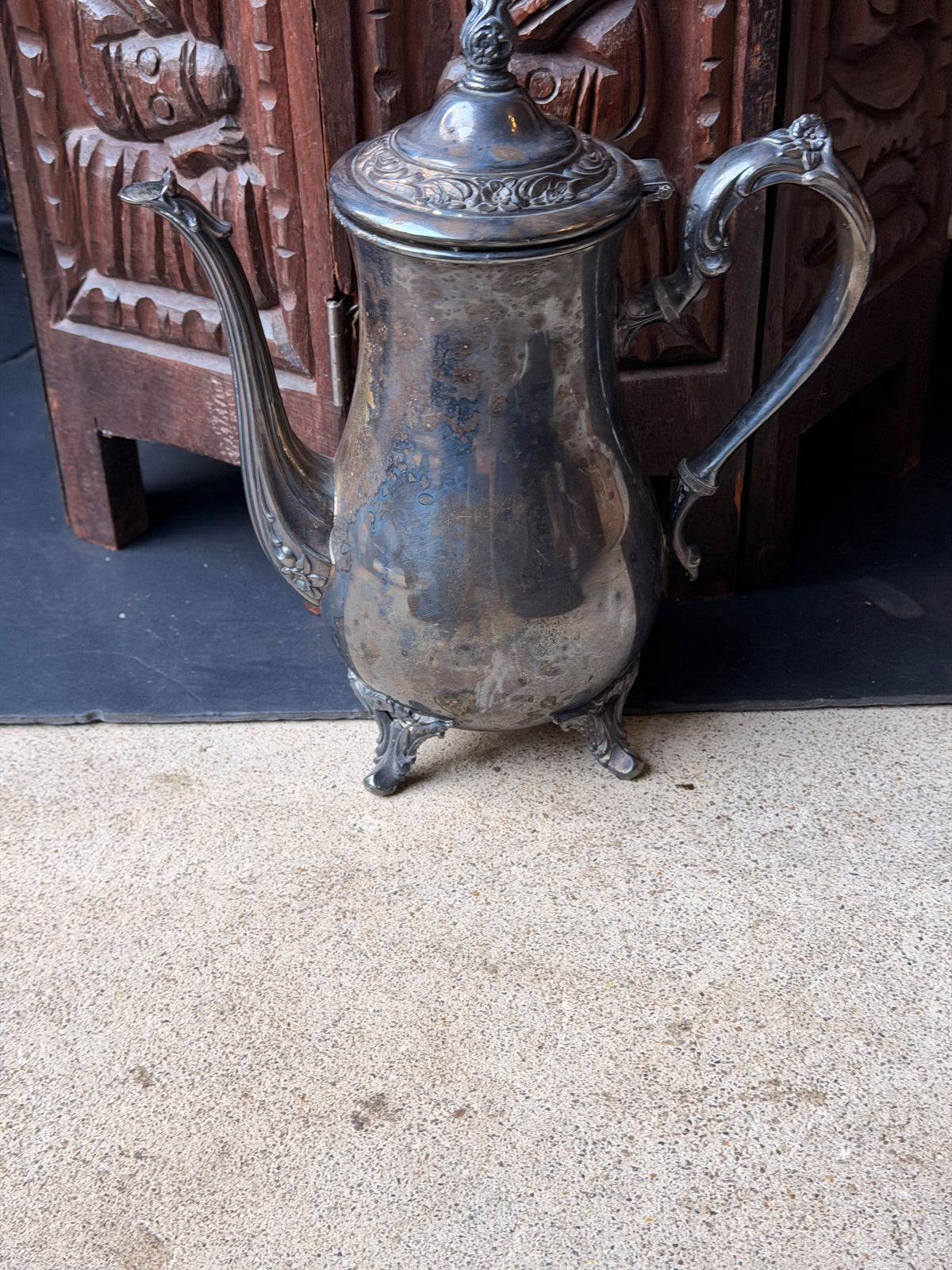 Vintage Wm Rogers Eagle Star Silverplate Footed Coffee Pot Floral Lid 10in