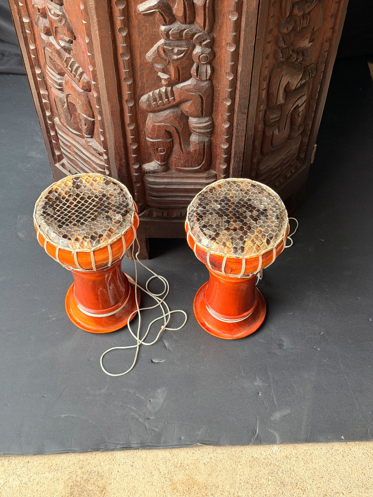 Thai Thon Goblet Hand Drums Pair Python Skin Heads Wood 9in
