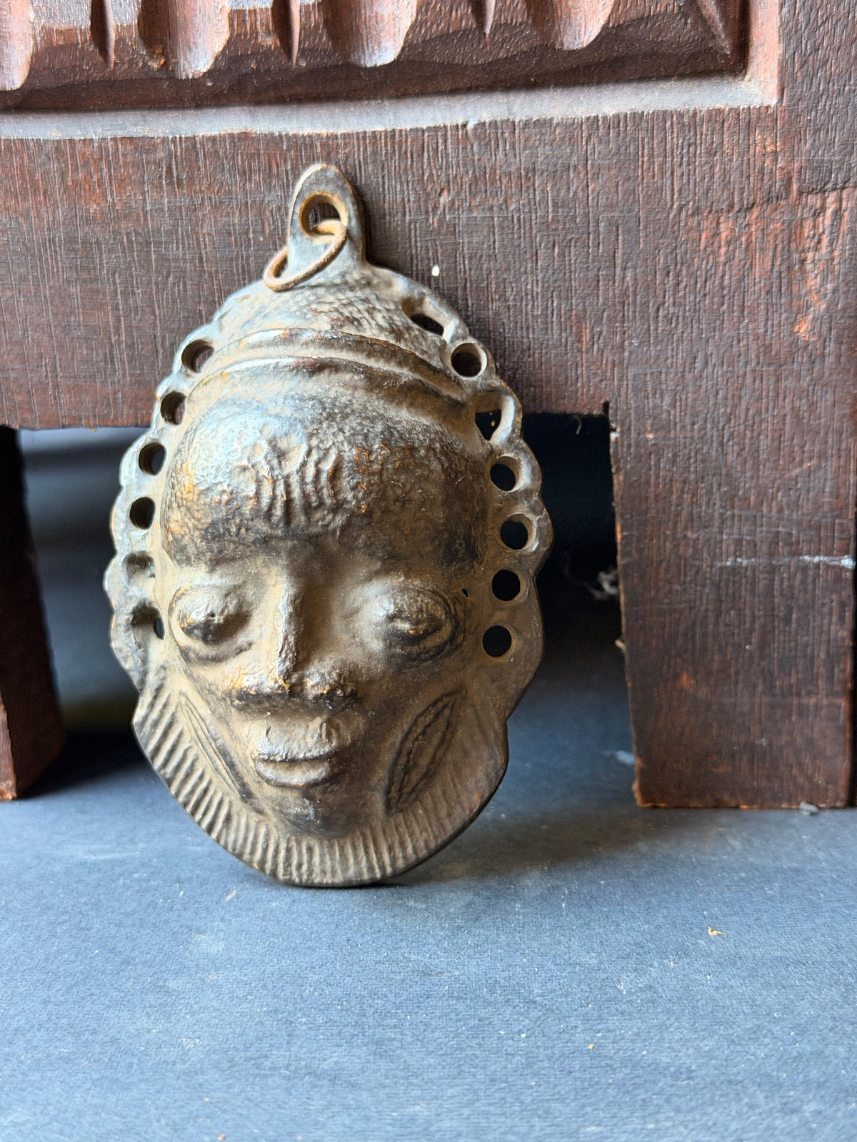 Vintage Benin Bronze Brass Face Mask Pendant Nigeria Lost Wax Cast 3.8 in