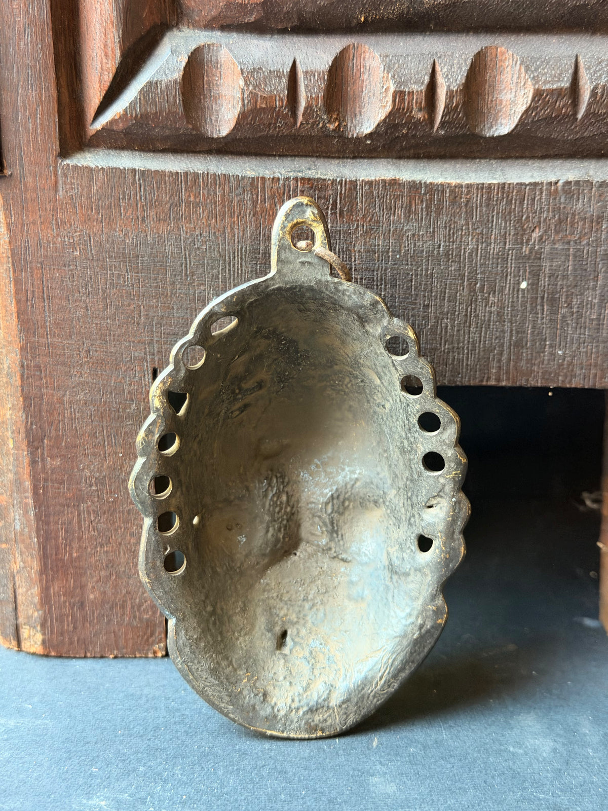 Vintage Benin Bronze Brass Face Mask Pendant Nigeria Lost Wax Cast 3.8 in