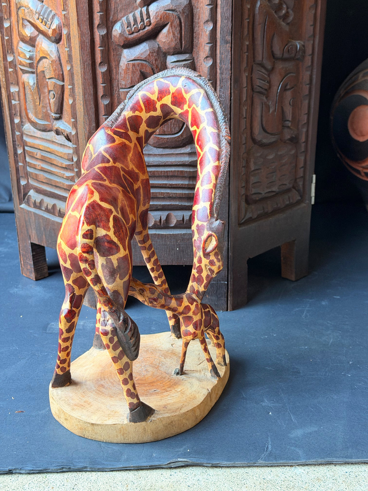 Vintage East African Carved Wood Mother Giraffe and Calf Sculpture 11.5 in
