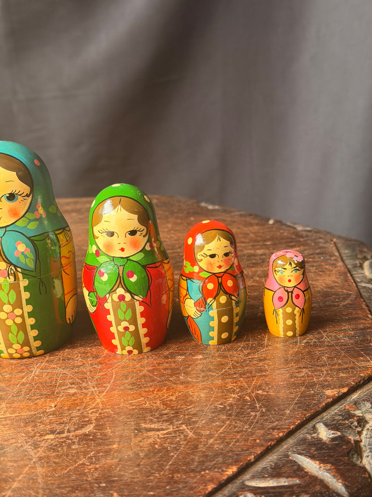 Vintage Slavic Folk Art Wood Nesting Dolls Matryoshka Babushka 6 Pc 7 in