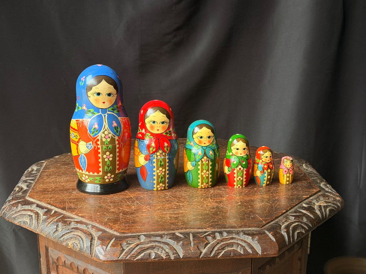 Vintage Slavic Folk Art Wood Nesting Dolls Matryoshka Babushka 6 Pc 7 in