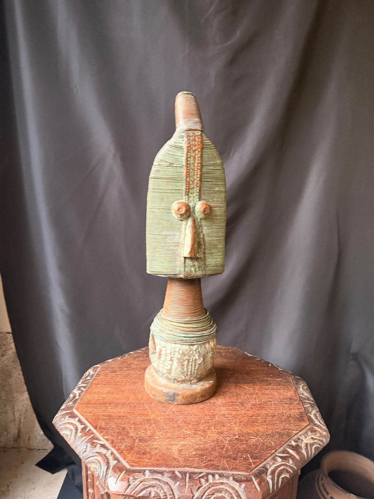 Kota Mahongwe Reliquary Guardian Figure Copper Wire Wood Gabon African Art 22 in