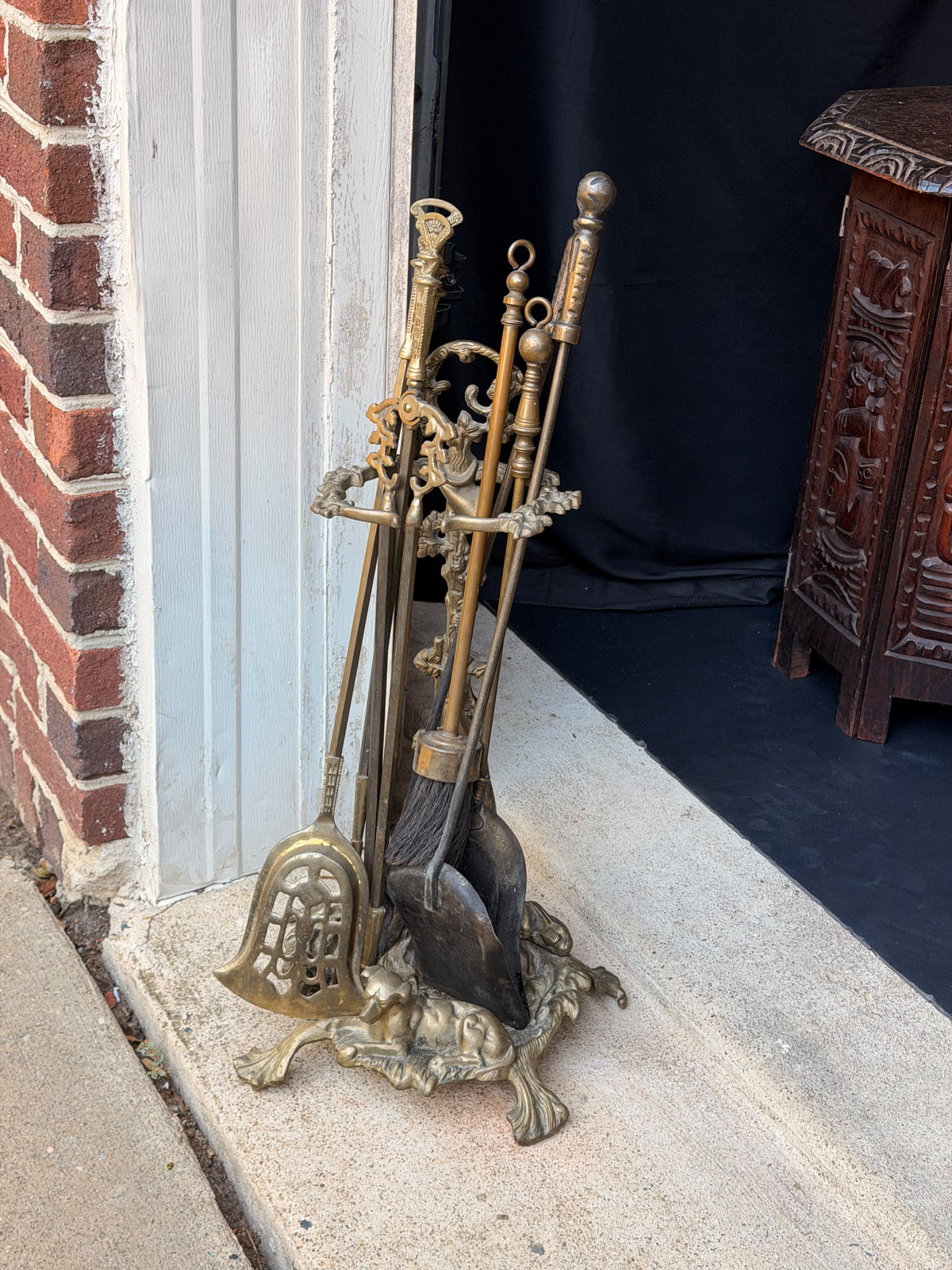 Ornate Brass Fireplace Tool Set Hunting Dog Stand 8 Pc Hearth Companion 21.5 in