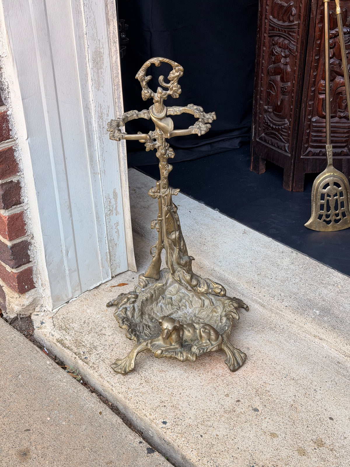 Ornate Brass Fireplace Tool Set Hunting Dog Stand 8 Pc Hearth Companion 21.5 in