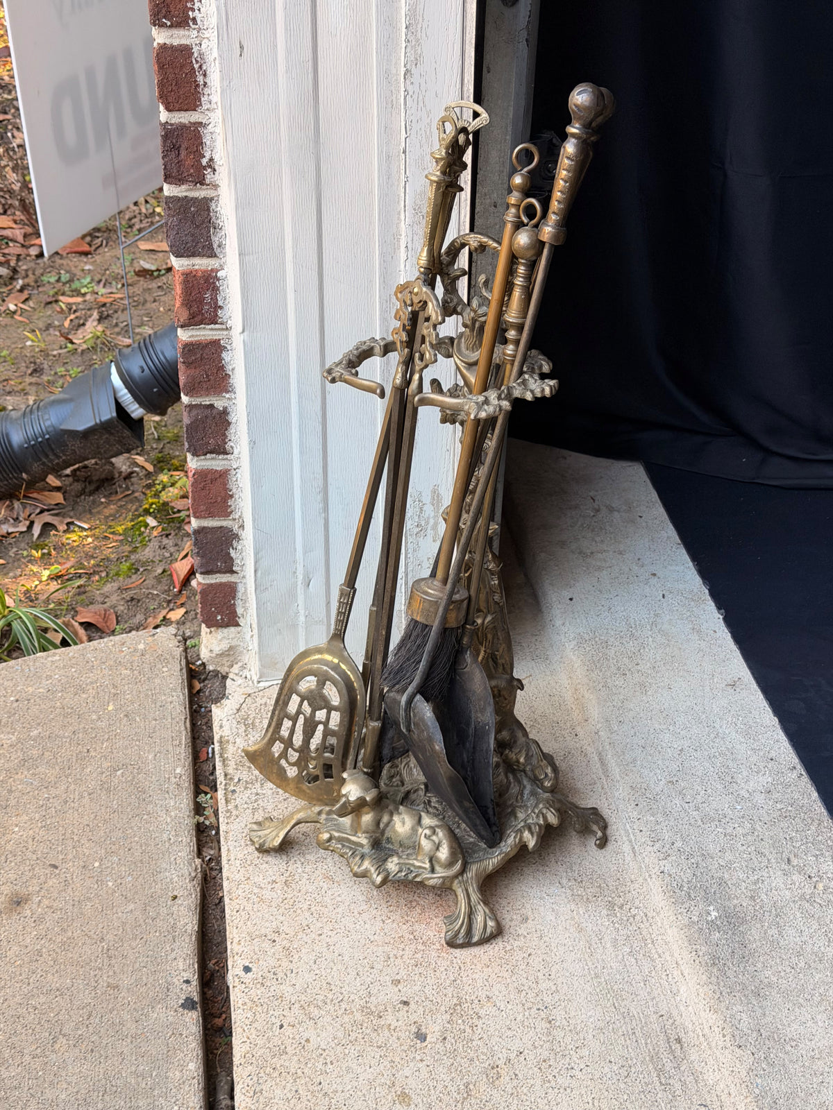 Ornate Brass Fireplace Tool Set Hunting Dog Stand 8 Pc Hearth Companion 21.5 in