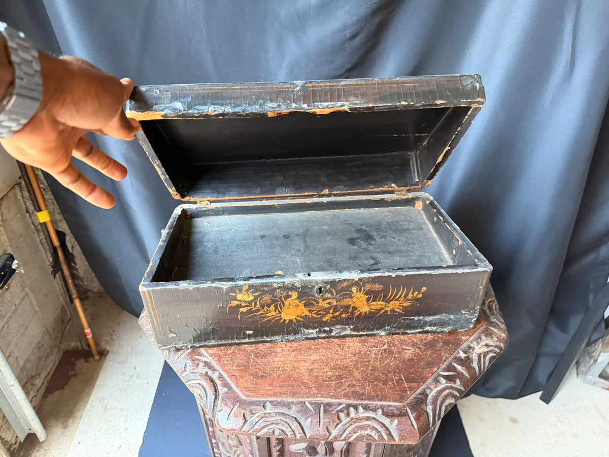Antique Chinese Export Black Gilt Lacquer Work Box Drawer Figures Qing 19th C