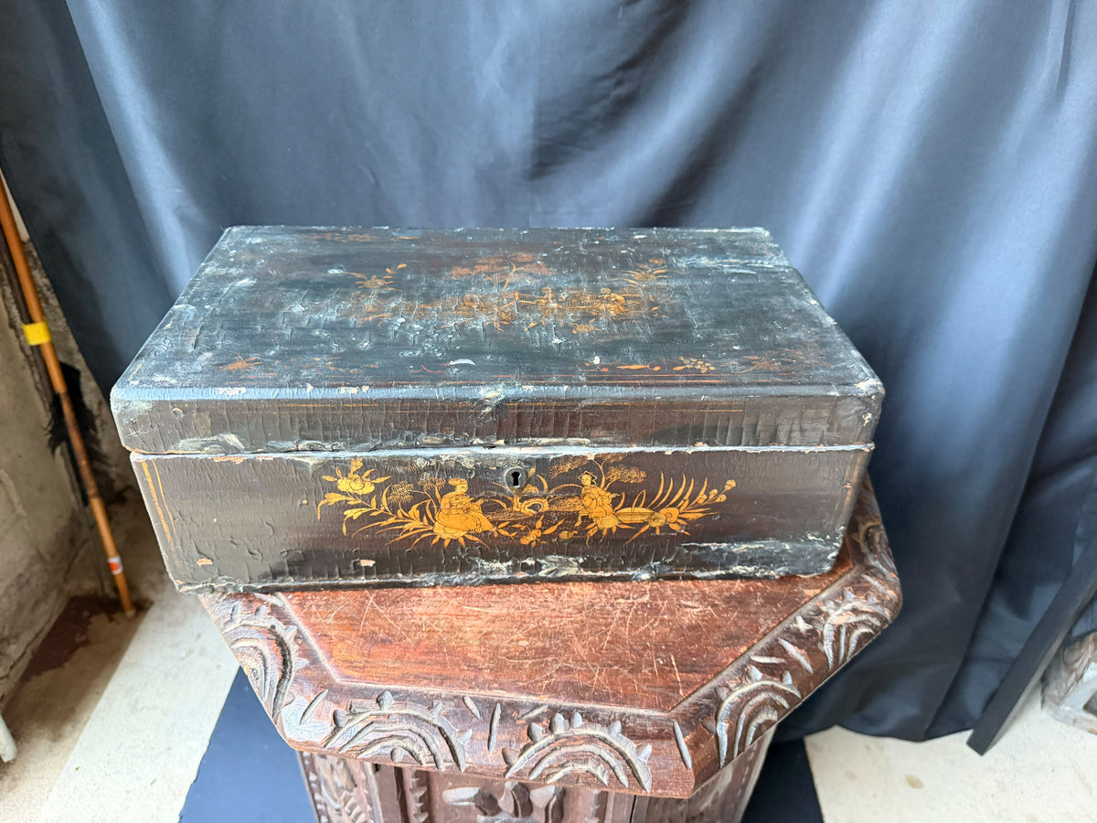 Antique Chinese Export Black Gilt Lacquer Work Box Drawer Figures Qing 19th C