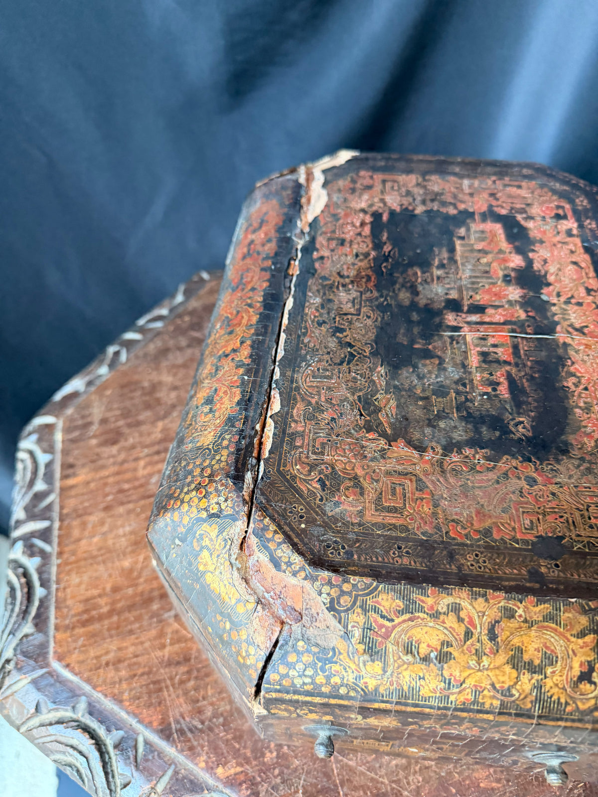 Antique Chinese Export Red Gilt Lacquer Work Box Writing Slope Drawer 19th C