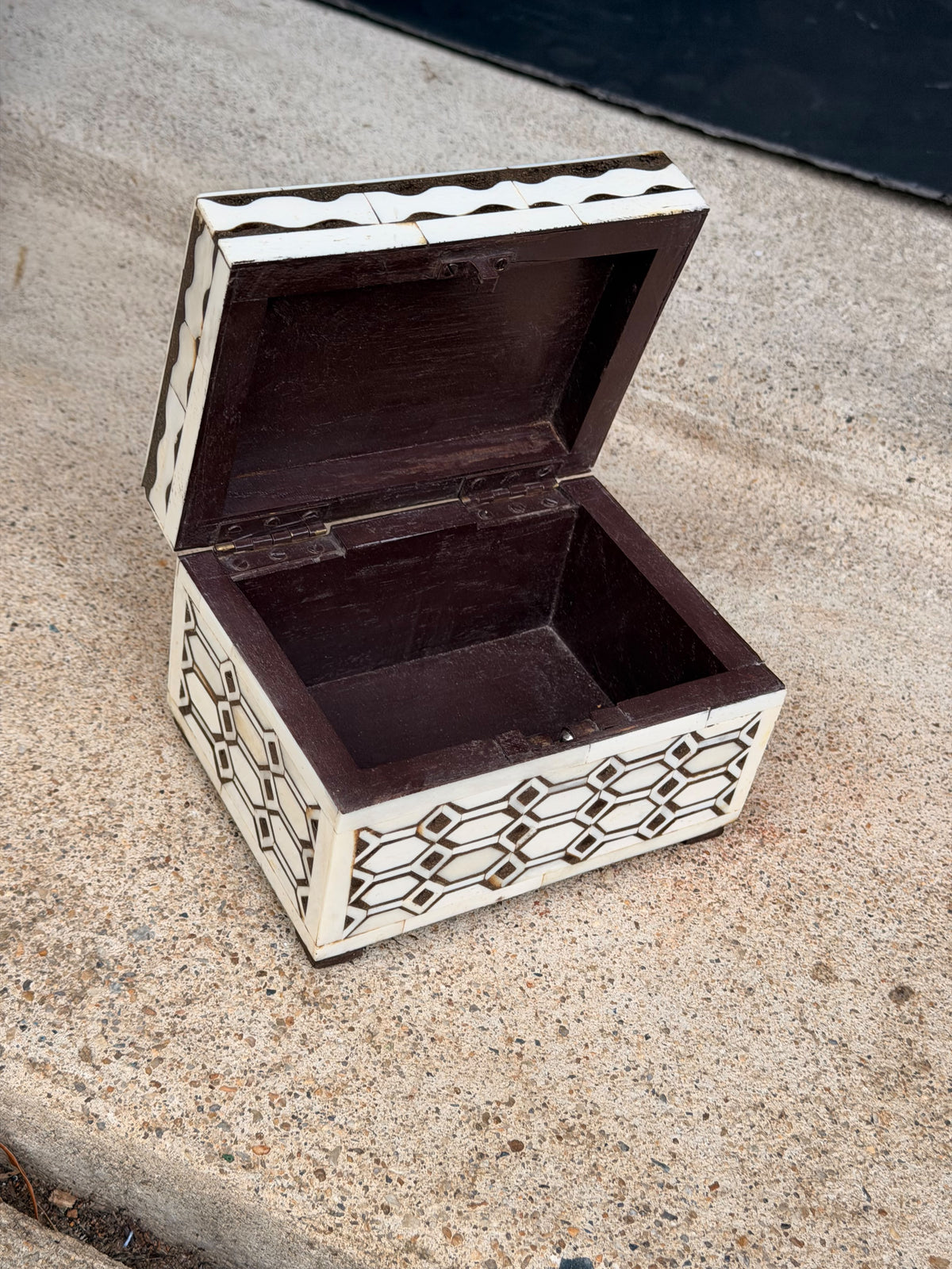 Indian Bovine Bone Inlay Wooden Box Geometric Lattice Hinged Jewelry Trinket Box 5.8 in
