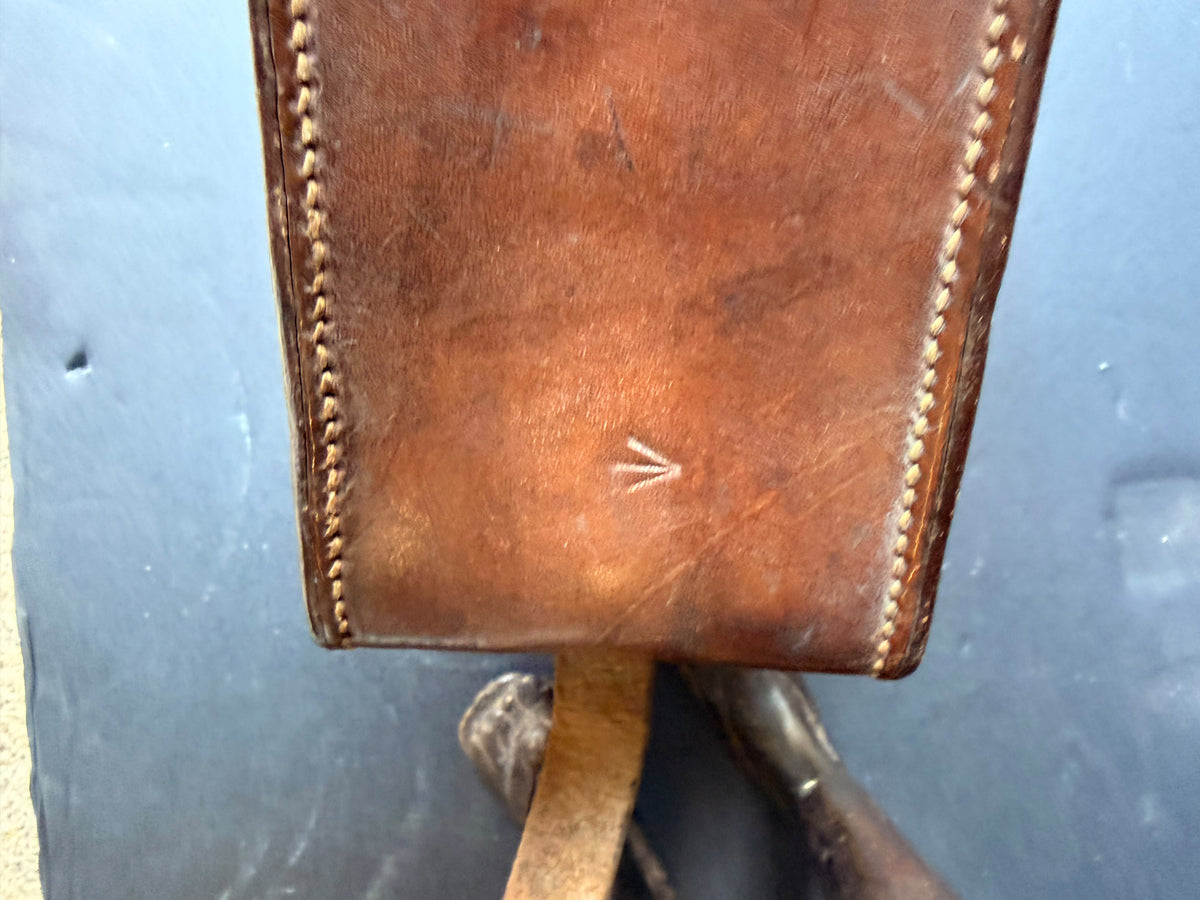 Vintage British Military Brass Galvanometer Broad Arrow No 72 Leather Case