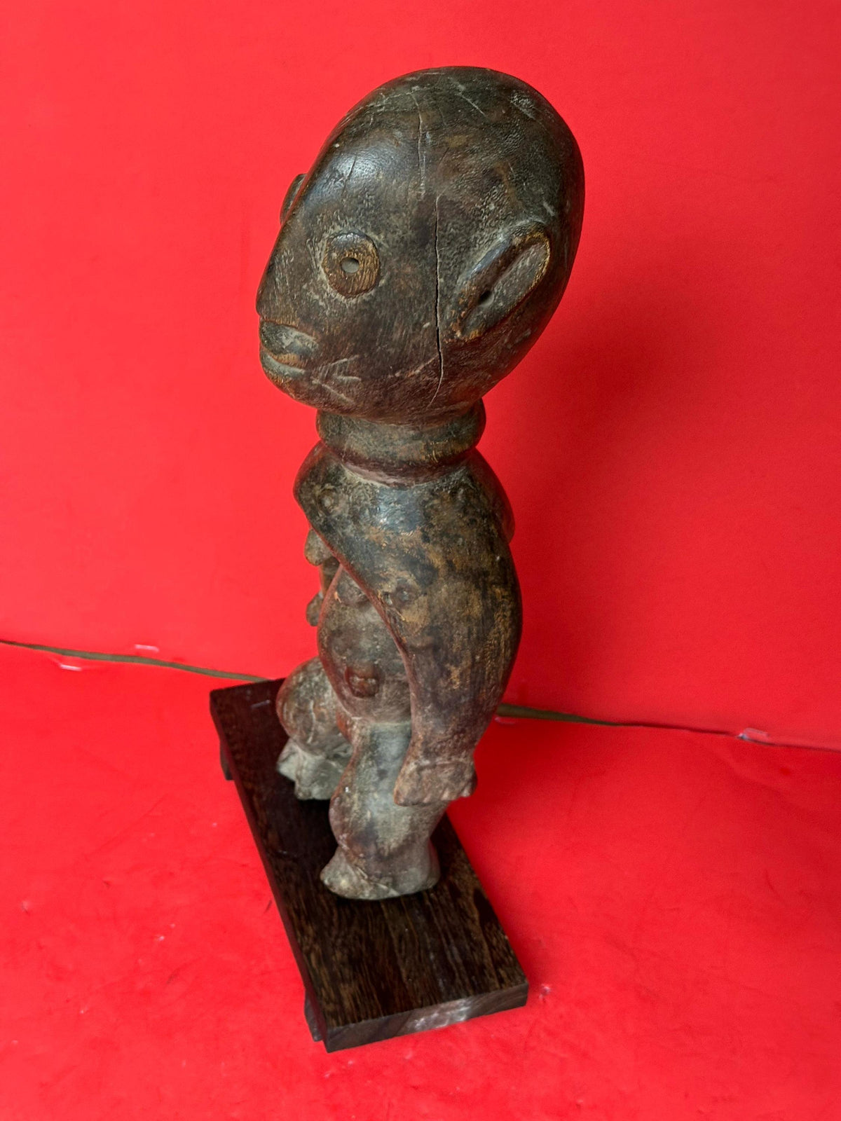 Vintage Tiv Ihambe Ancestor Figure - Stylized Guardian from Nigeria, 13.5" Tall