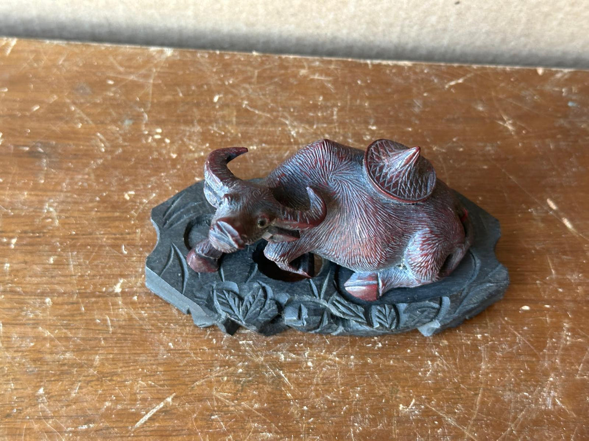 Vintage Hand Carved Rosewood Water Buffalo Figurine – Reclining w/ Stand 3.5"