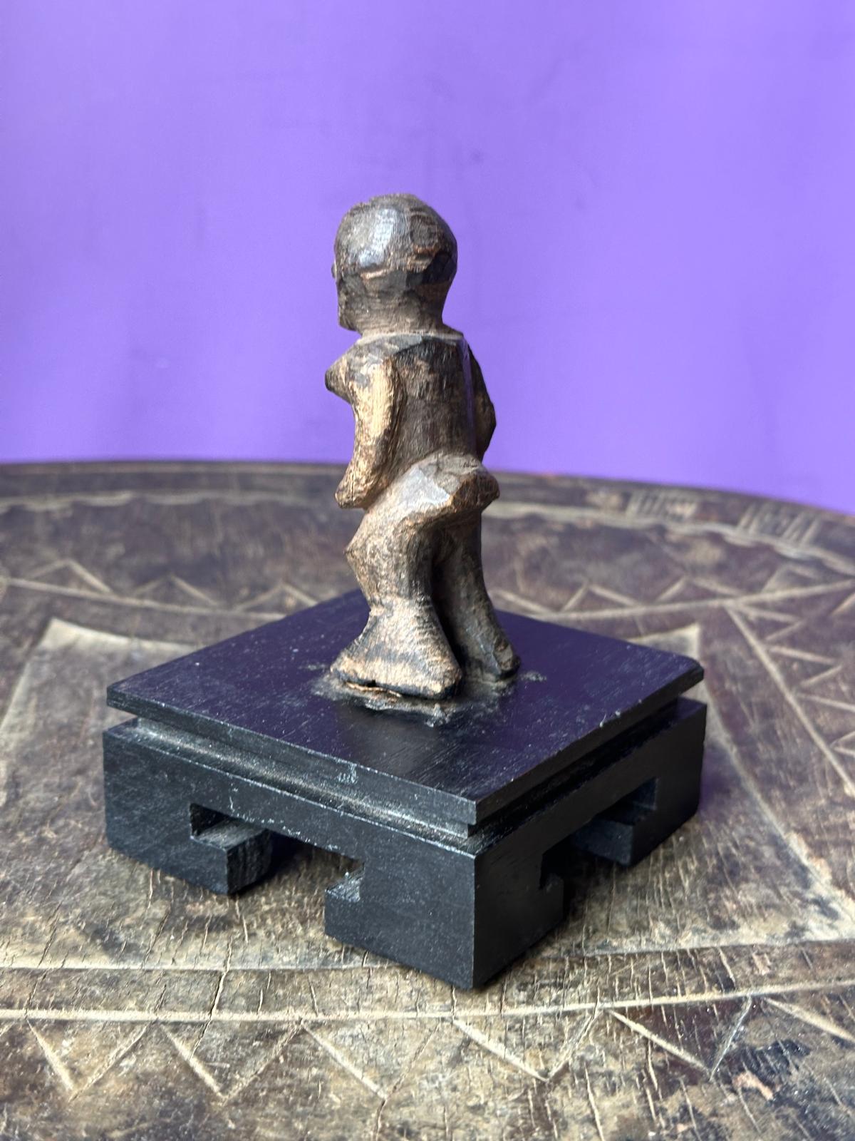 Vintage African Ngbandi / Ngbaka Figure – Encrusted Patina Congo 3"