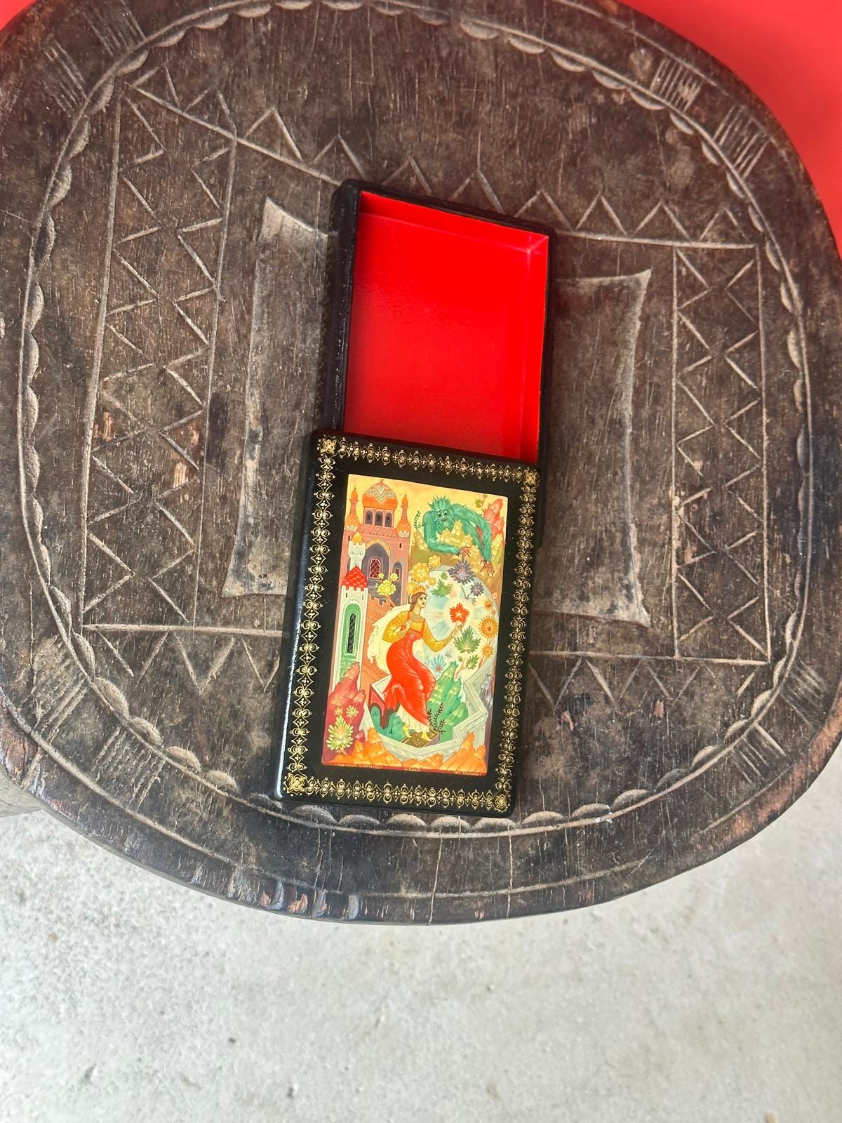 Vintage Russian Kholuy Lacquer Box – The Scarlet Flower (Beauty & Beast) 4.5"