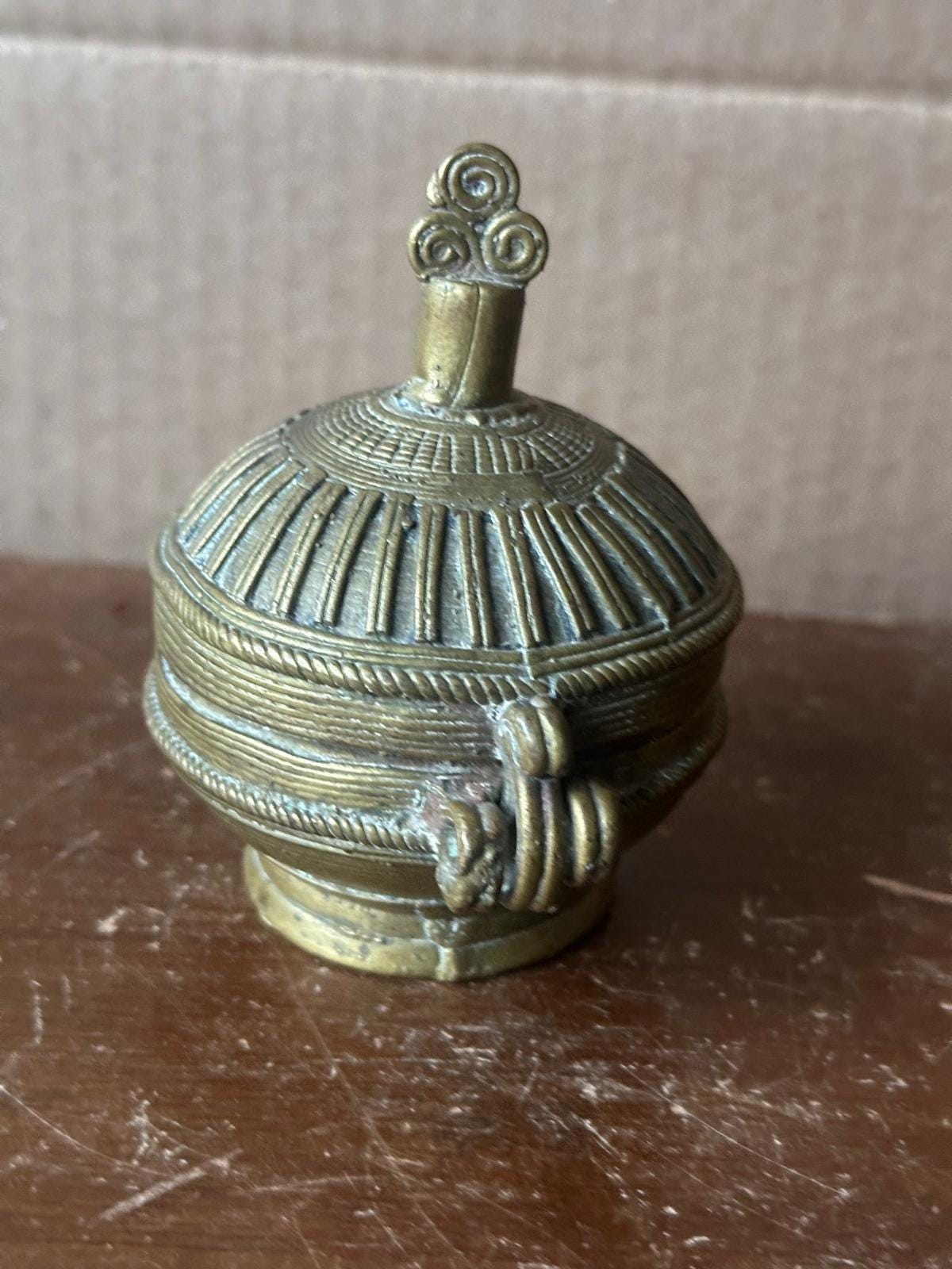 Vintage Indian Bronze Kumkum Tikka Box Ribbed Lidded Ritual Pot 3"