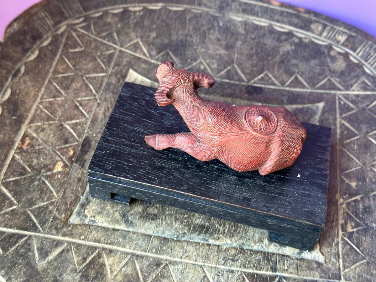 Vintage Hand Carved Rosewood Water Buffalo Figurine – Reclining w/ Stand 4"