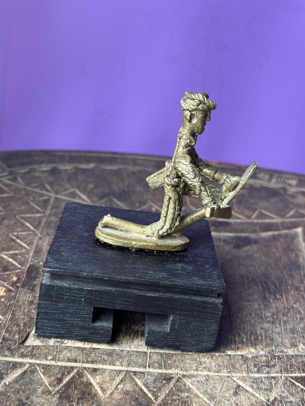 Vintage African Bronze Sculpture – Kneeling Warrior with Shield 2.8"
