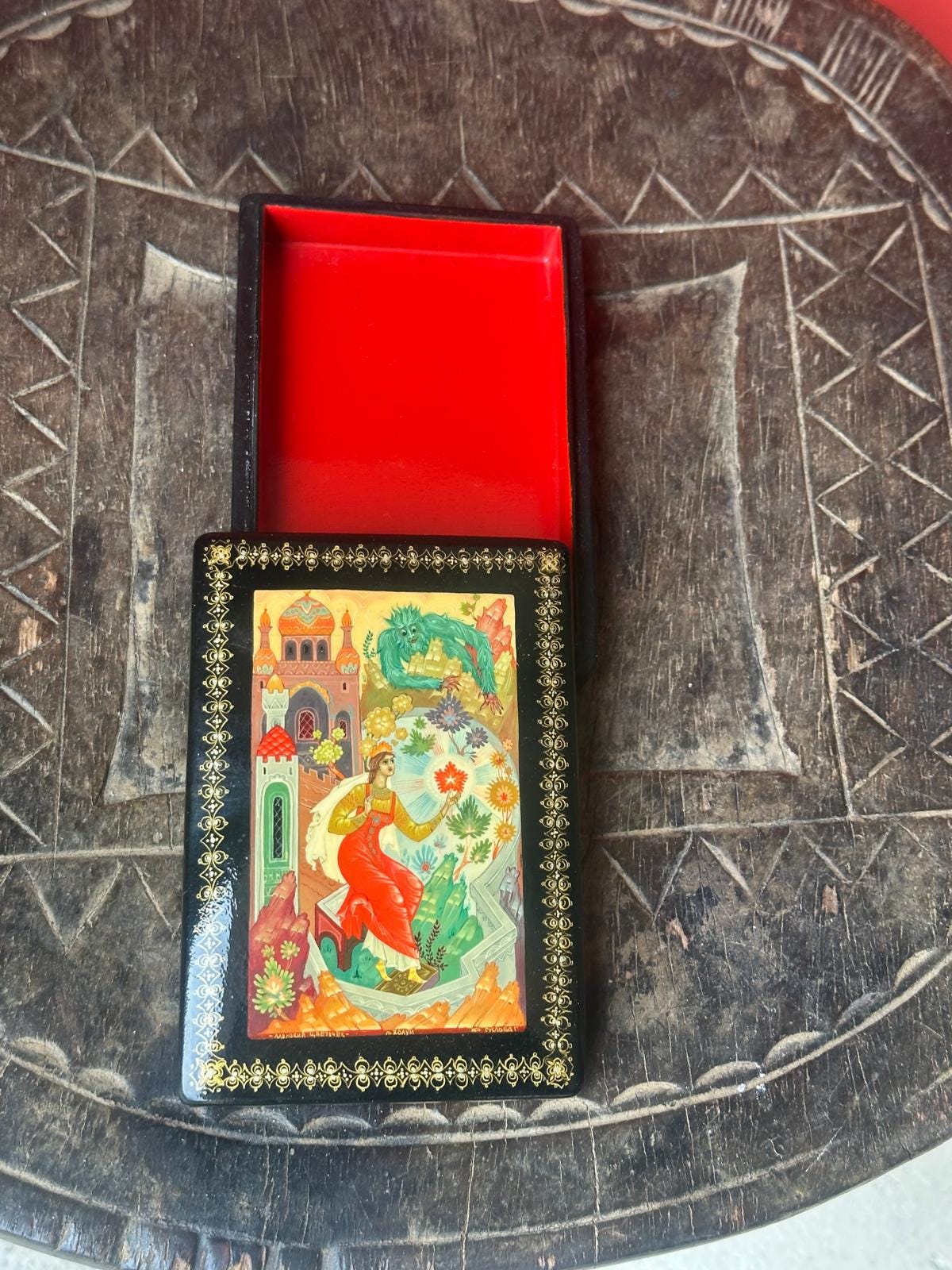 Vintage Russian Kholuy Lacquer Box – The Scarlet Flower (Beauty & Beast) 4.5"