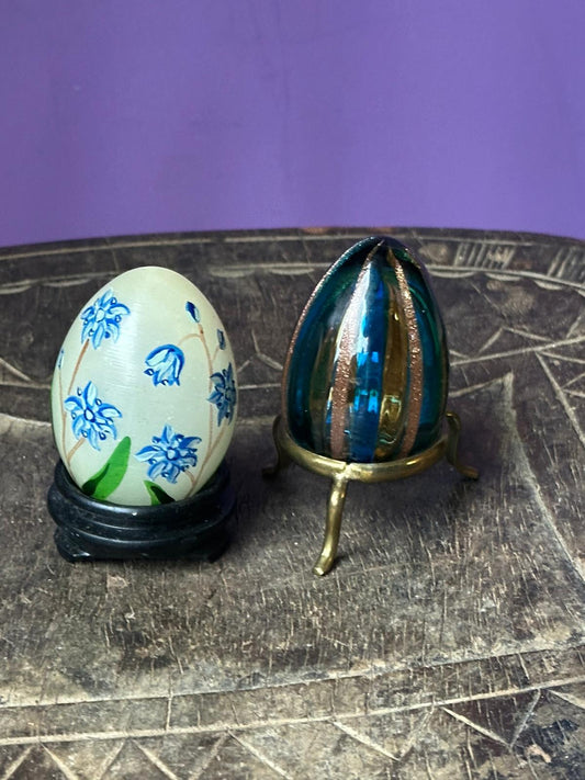 Pair Vintage Decorative Eggs on Stands – Art Glass & Hand Painted Floral 2.3"