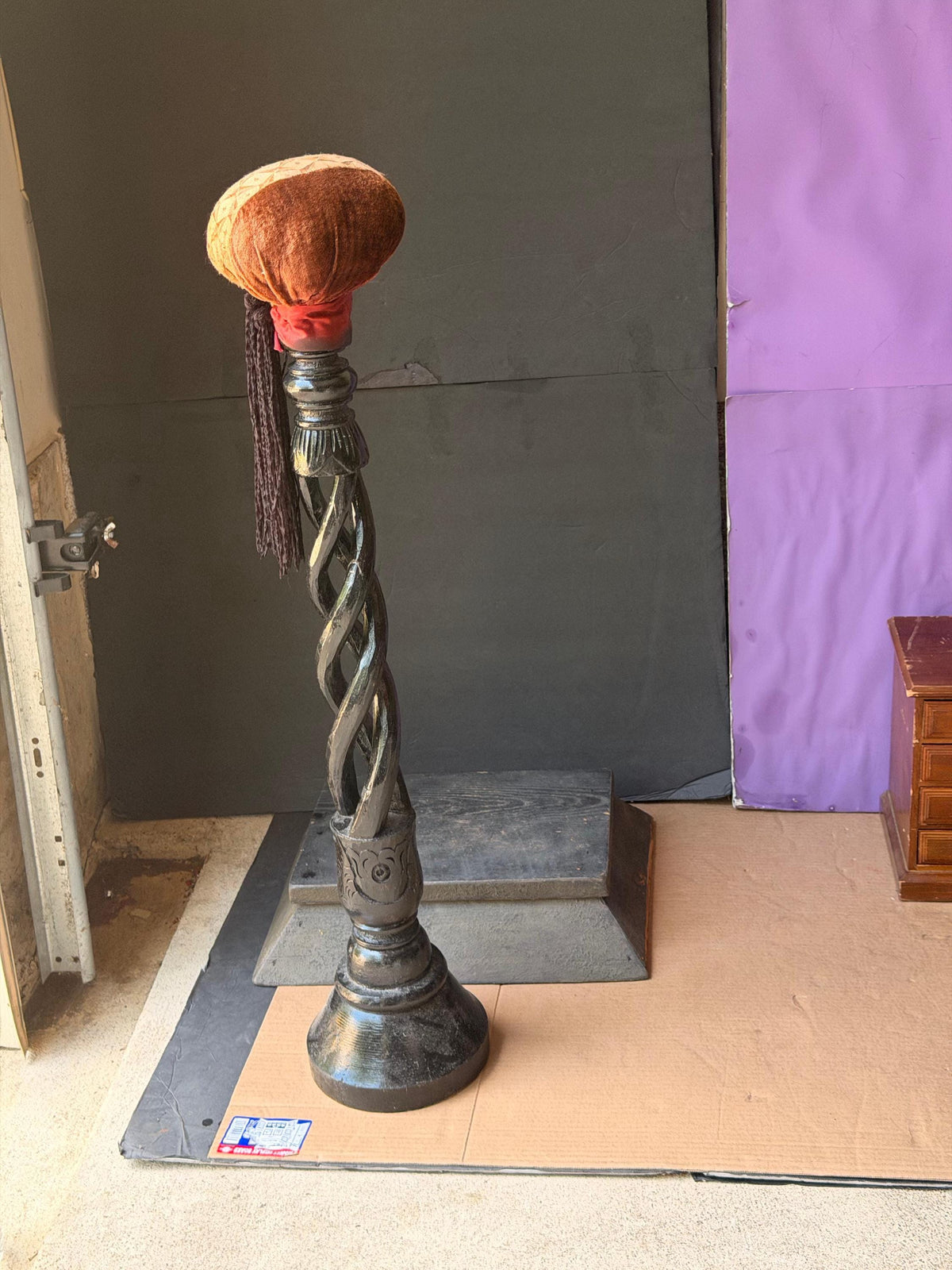Vintage Millinery Hat Stand 32" Black Barley Twist Wood Wig Display Pedestal