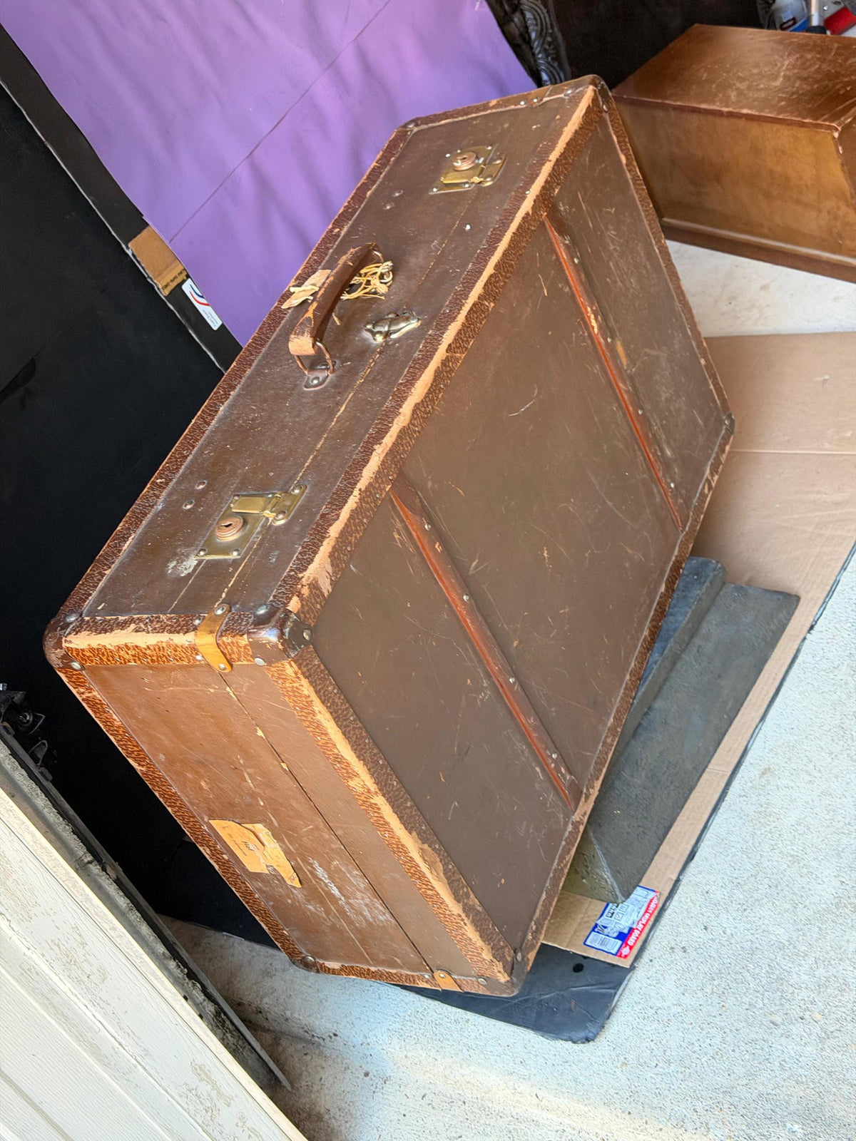 Vintage German Steamer Trunk Locked Brown Suitcase Coffee Table 30"