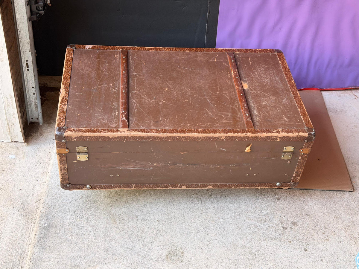 Vintage German Steamer Trunk Locked Brown Suitcase Coffee Table 30"