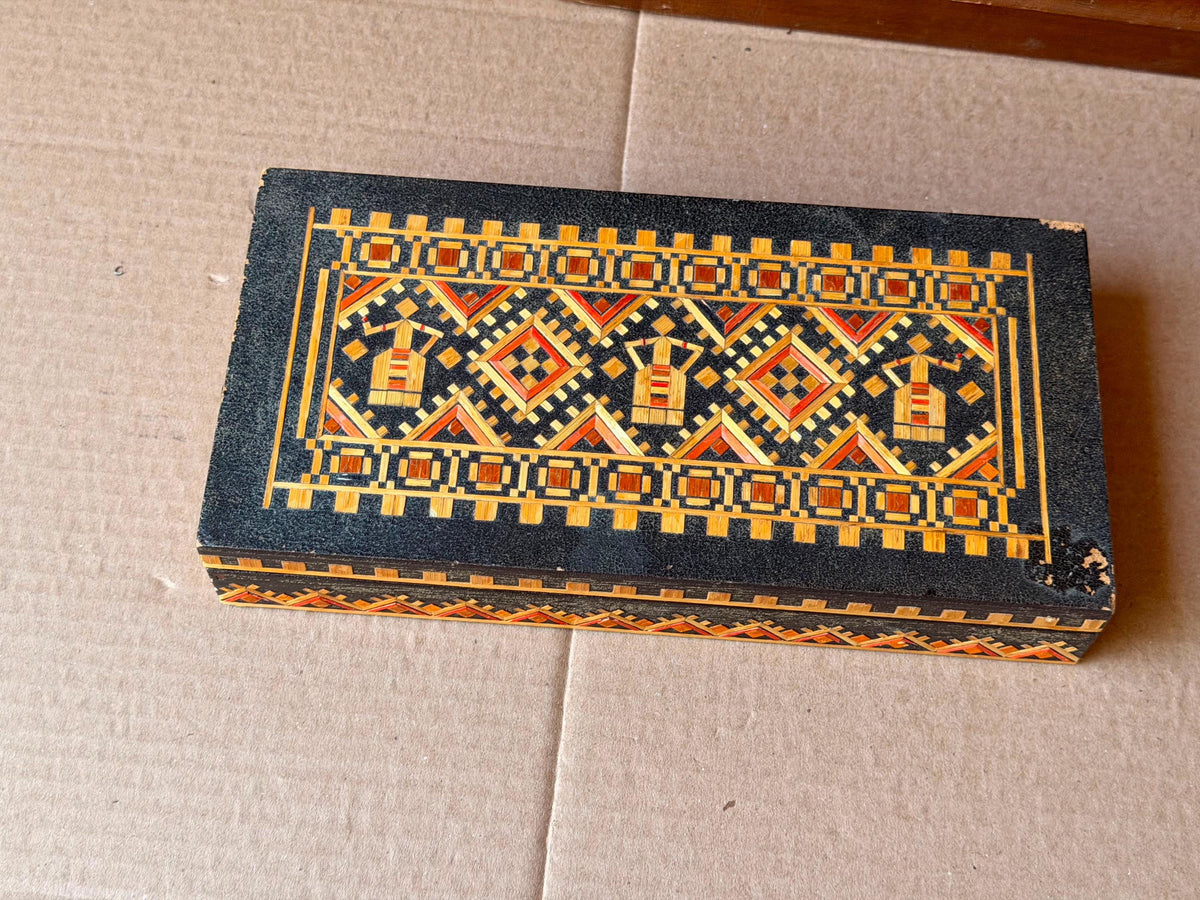 Vintage Ukrainian Straw Marquetry Box - Eastern European Folk Art Case 9.5"