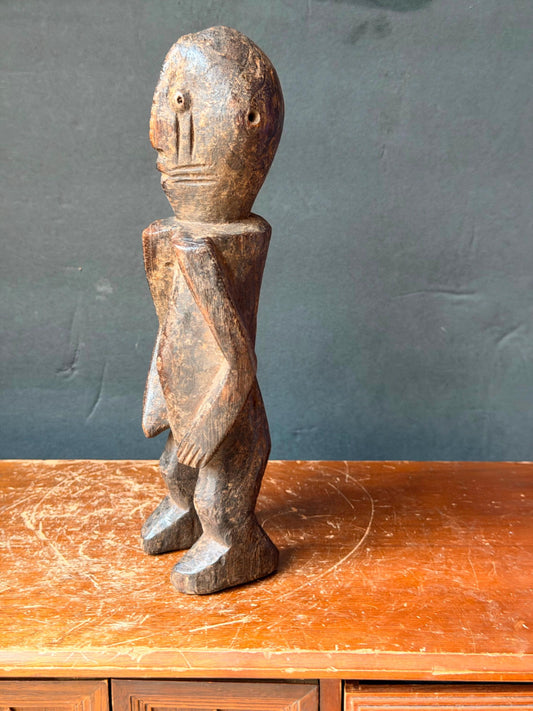 Vintage African Chamba Wood Figure Nigerian Primitive Tau Sculpture 9.3"