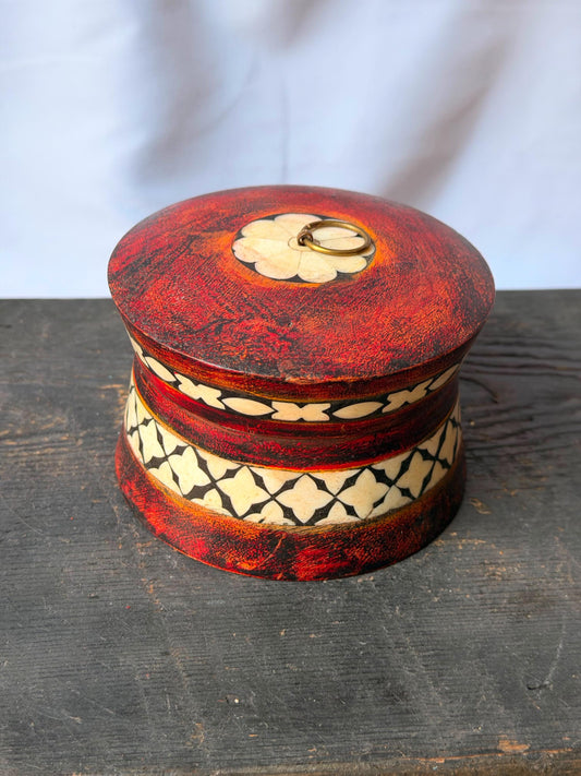Vintage Indian Lacquered Wood Box Bone Inlay Red Round Jewelry Trinket Pot 4.5"